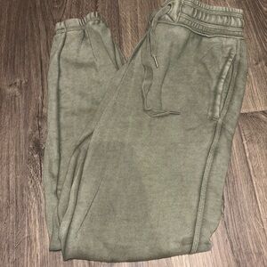 Aerie Casual Olive Jogger Pants